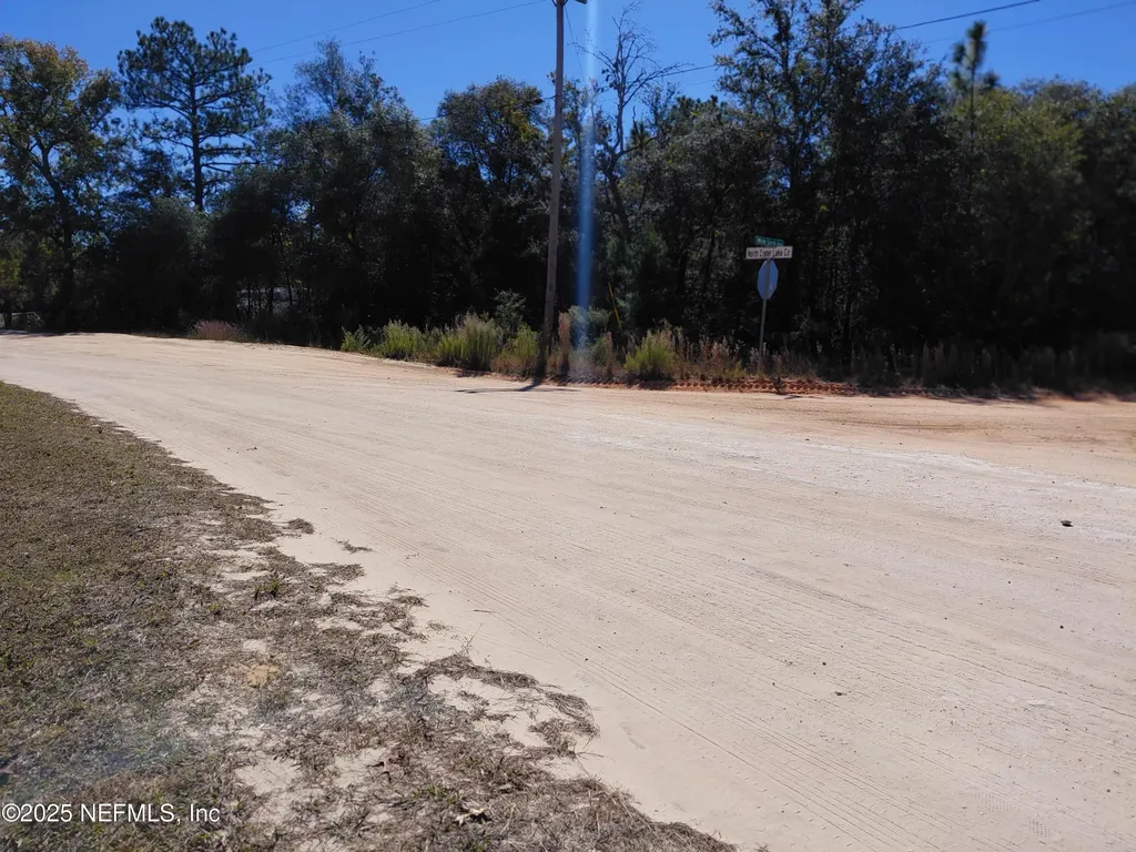5706 N Crater Lake Circle Keystone Heights FL 32656