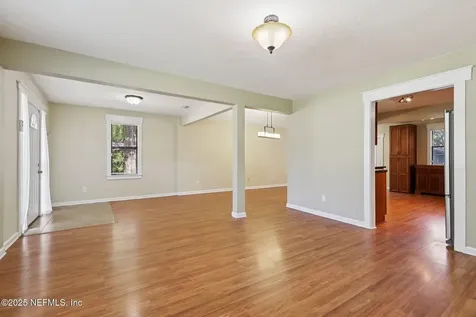 2707 Merwyn Road Jacksonville FL 32207