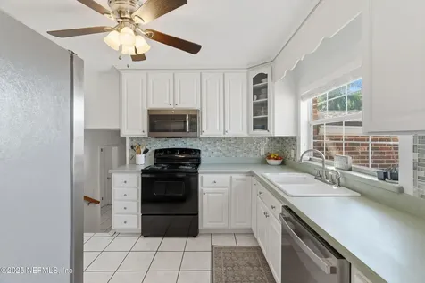 276 Baisden Road Jacksonville FL 32218
