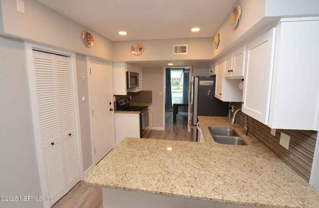 3924 Petite Drive W Jacksonville FL 32250