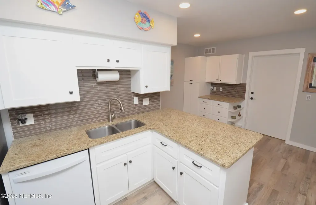 3924 Petite Drive W Jacksonville FL 32250