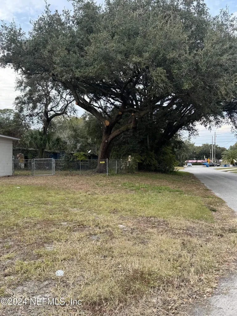 5719 Marlin Court Jacksonville FL 32277