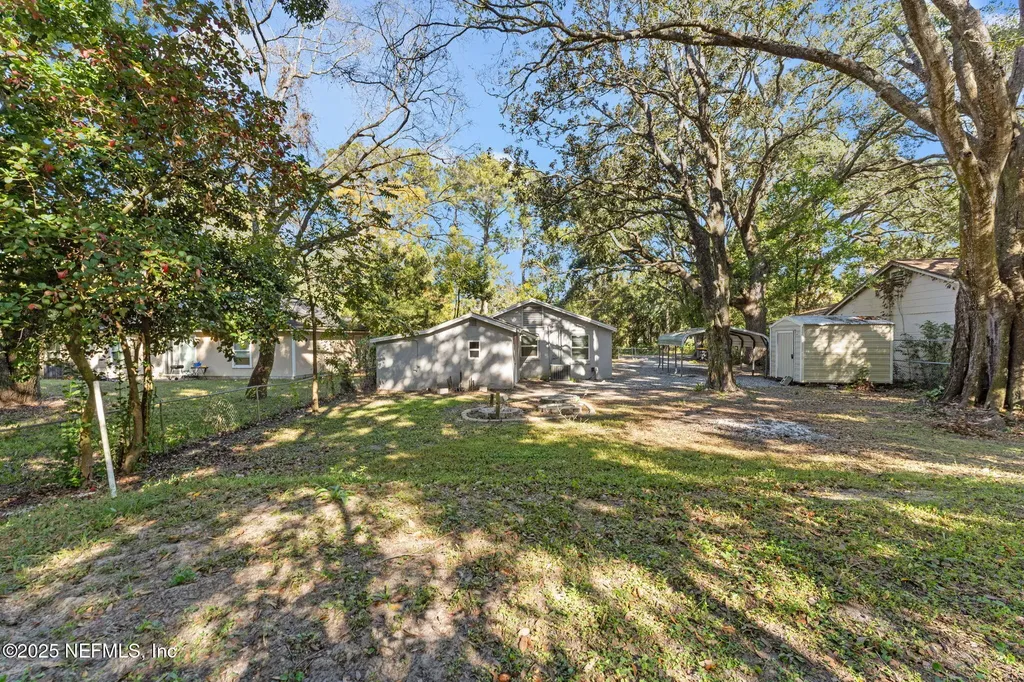 4044 Hunter Circle Jacksonville FL 32207