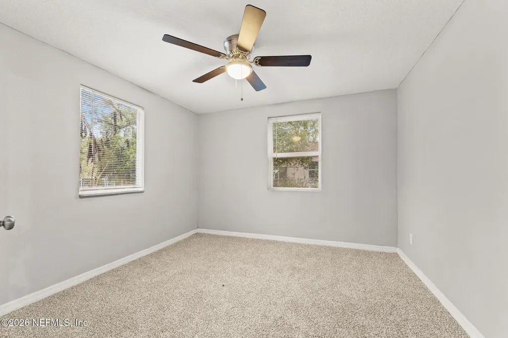 4044 Hunter Circle Jacksonville FL 32207