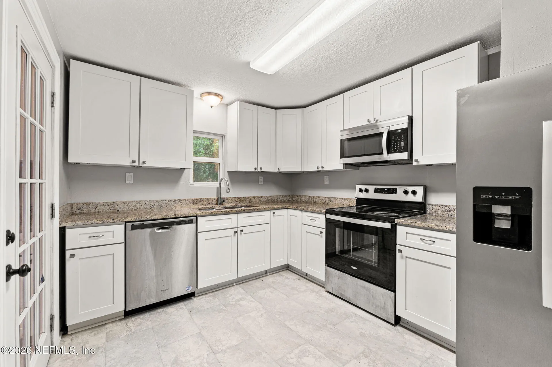 4044 Hunter Circle Jacksonville FL 32207