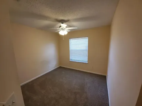 3432 International Village Drive W Jacksonville FL 32277