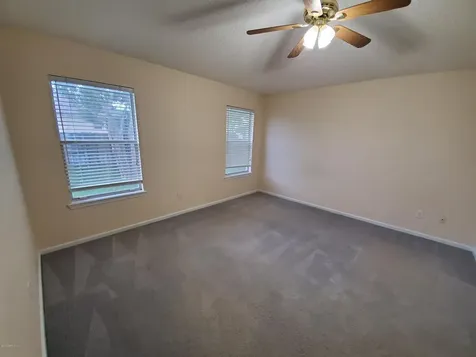 3432 International Village Drive W Jacksonville FL 32277