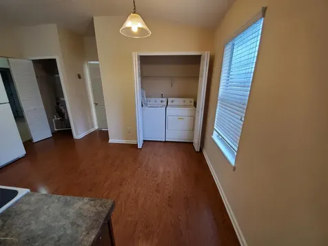 3432 International Village Drive W Jacksonville FL 32277