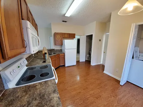 3432 International Village Drive W Jacksonville FL 32277