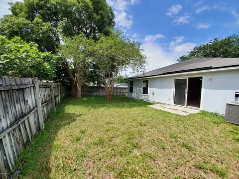 3432 International Village Drive W Jacksonville FL 32277