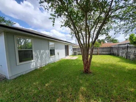 3432 International Village Drive W Jacksonville FL 32277