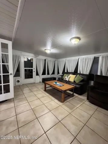 7335 Floral Ridge Drive Jacksonville FL 32277