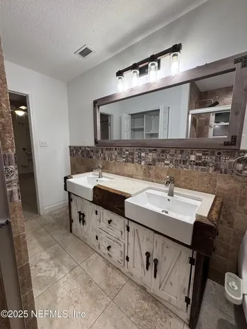 7335 Floral Ridge Drive Jacksonville FL 32277