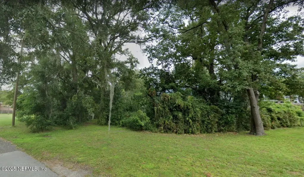 2467 Ormsby Circle E Jacksonville FL 32210