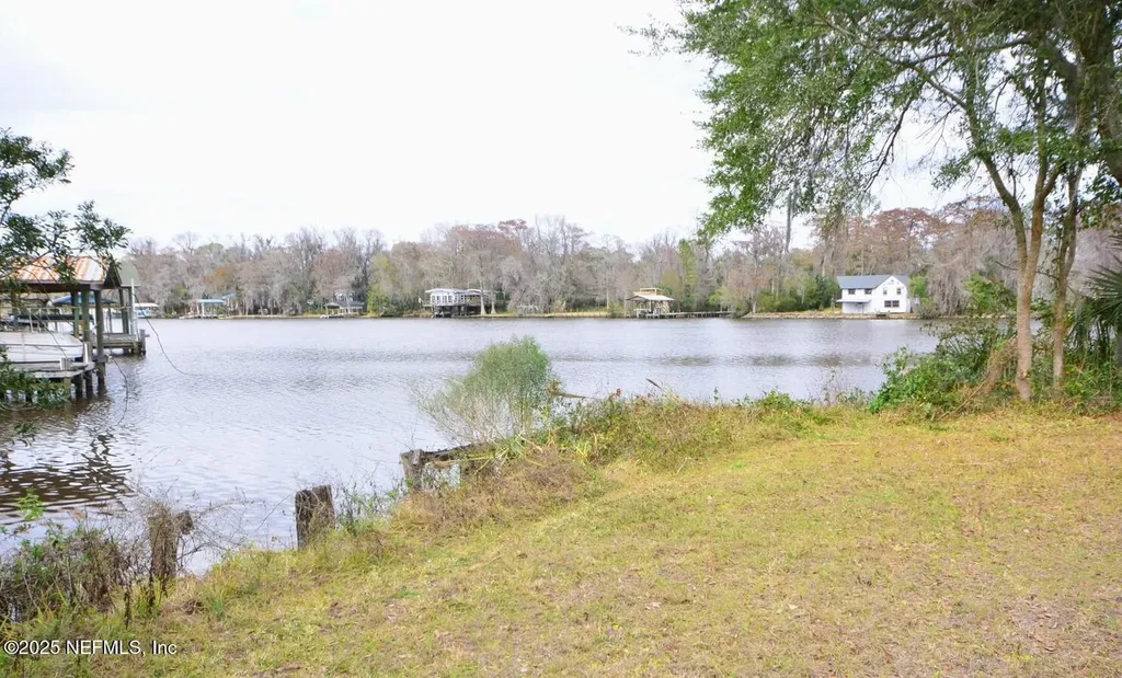 2467 Ormsby Circle E Jacksonville FL 32210