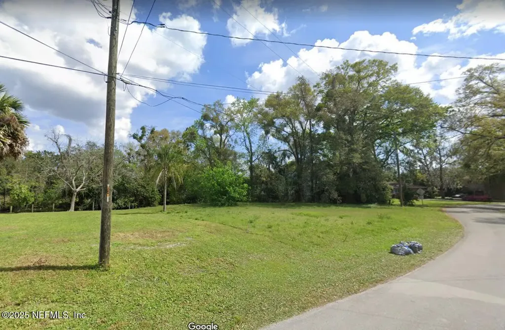 2467 Ormsby Circle E Jacksonville FL 32210