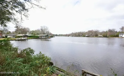 2467 Ormsby Circle E Jacksonville FL 32210