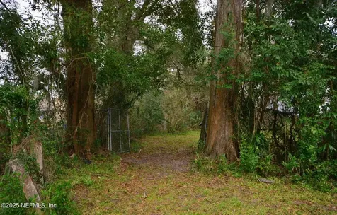 2467 Ormsby Circle E Jacksonville FL 32210
