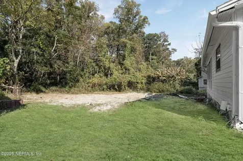 2811 Myrtis Road Jacksonville FL 32218