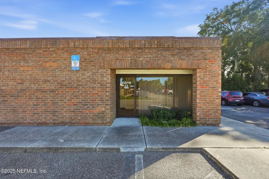 2140 Kingsley Avenue Orange Park FL 32073