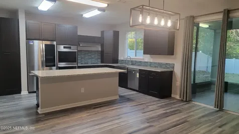 6413 Timber Cove Court Jacksonville FL 32218