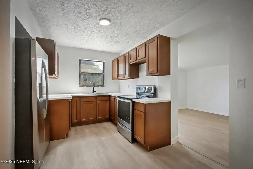 8808 Norfolk Boulevard Jacksonville FL 32208