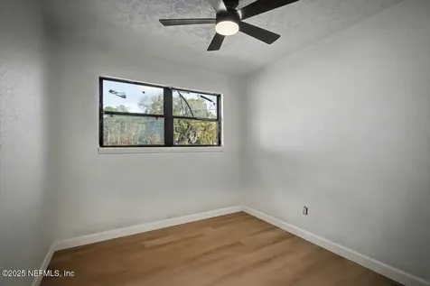 8808 Norfolk Boulevard Jacksonville FL 32208