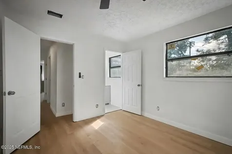 8808 Norfolk Boulevard Jacksonville FL 32208
