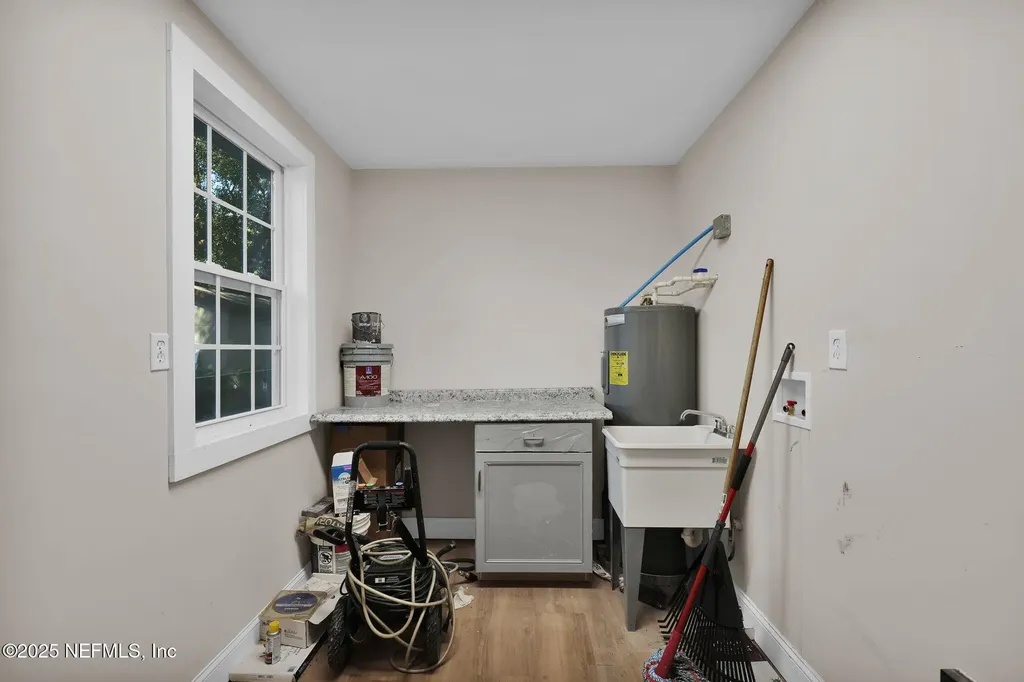 1841 W 11th Street Jacksonville FL 32209