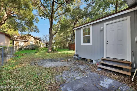 1841 W 11th Street Jacksonville FL 32209