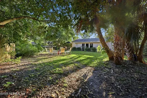 711 Grove Avenue Holly Hill FL 32117