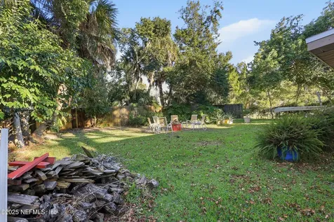 711 Grove Avenue Holly Hill FL 32117