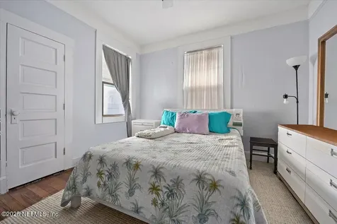 517 Beach Avenue Atlantic Beach FL 32233