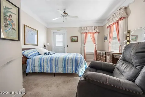 517 Beach Avenue Atlantic Beach FL 32233