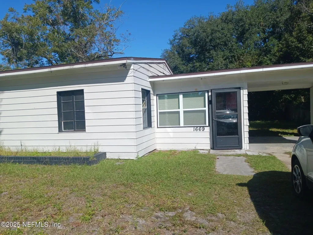 1669 Stafford Road Jacksonville FL 32208