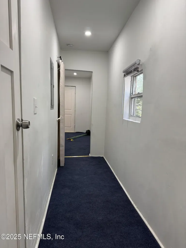 946 Spearing Street Jacksonville FL 32206