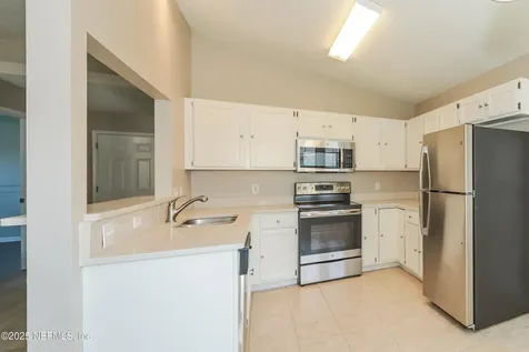 7453 Amandas Crossing Drive N Jacksonville FL 32244