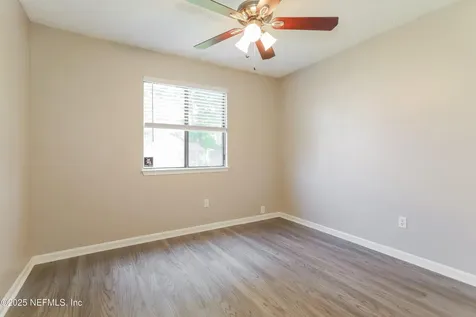 7453 Amandas Crossing Drive N Jacksonville FL 32244