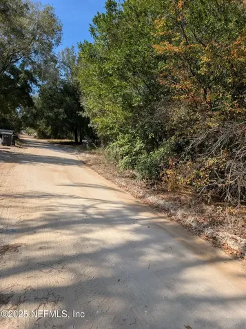 236 2nd Way Interlachen FL 32148