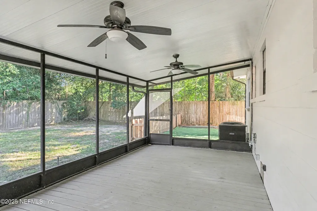 2537 Buttonwood Drive Jacksonville FL 32216