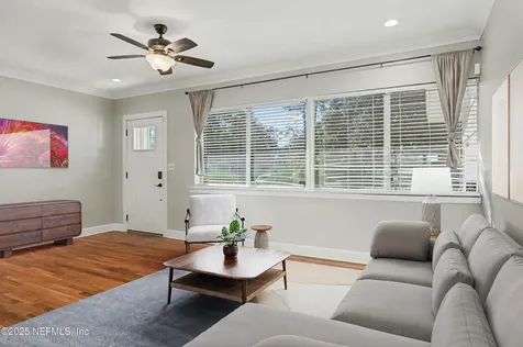 2537 Buttonwood Drive Jacksonville FL 32216