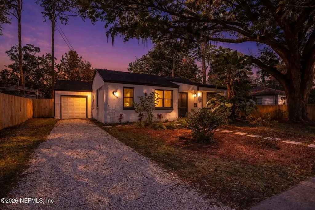 2149 Inwood Terrace Jacksonville FL 32207