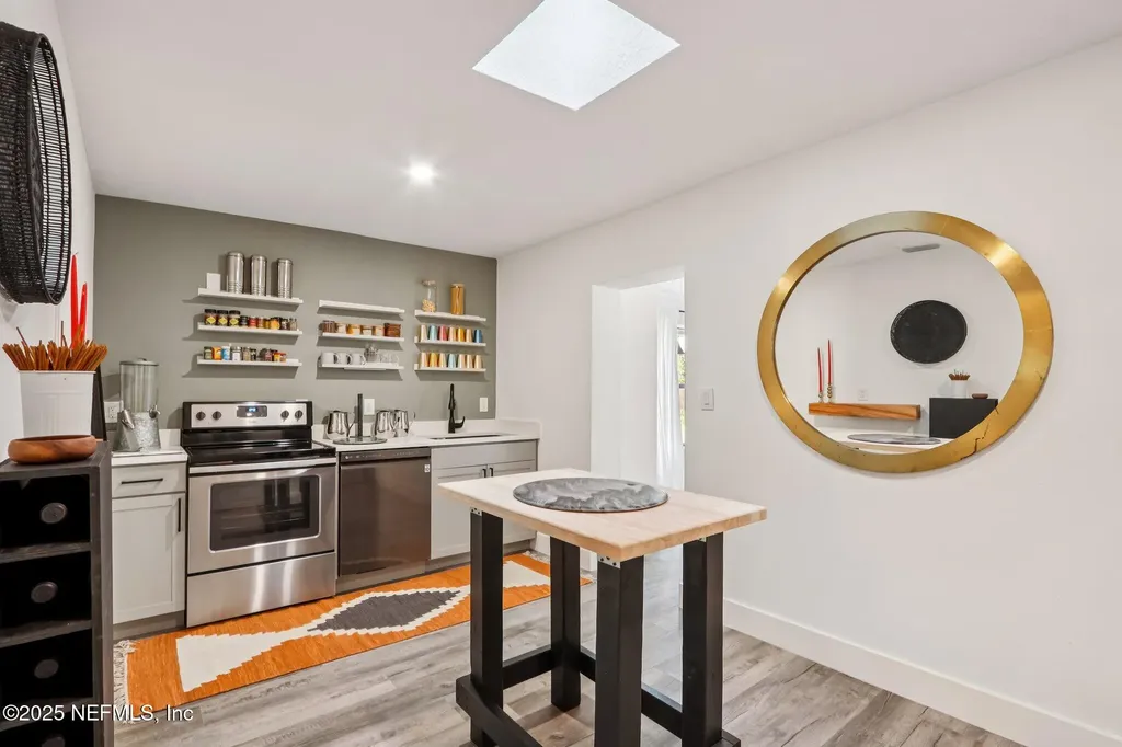 2149 Inwood Terrace Jacksonville FL 32207