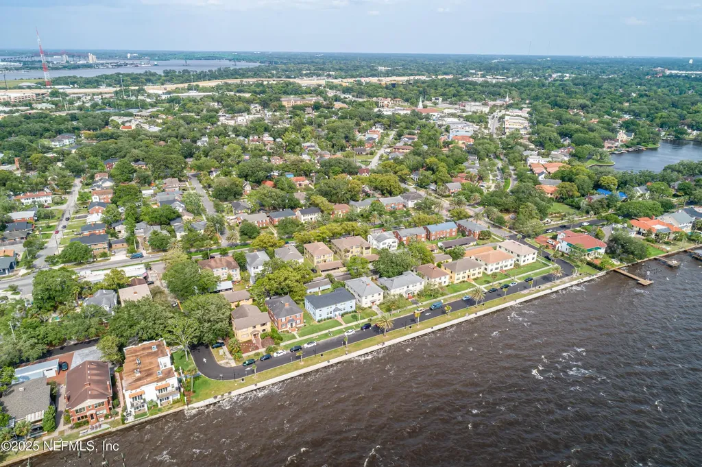 2149 Inwood Terrace Jacksonville FL 32207