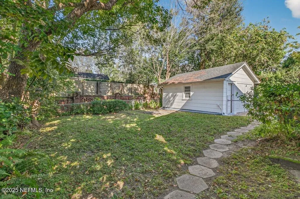 1111 Inwood Terrace Jacksonville FL 32207