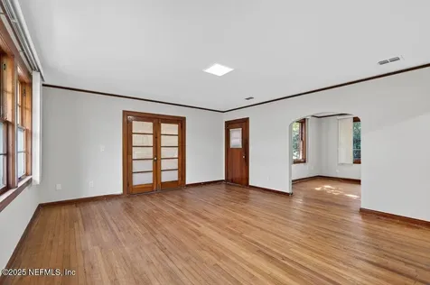 1111 Inwood Terrace Jacksonville FL 32207