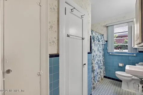 1111 Inwood Terrace Jacksonville FL 32207