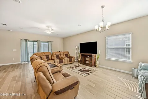 7581 Rock Brook Drive Jacksonville FL 32222