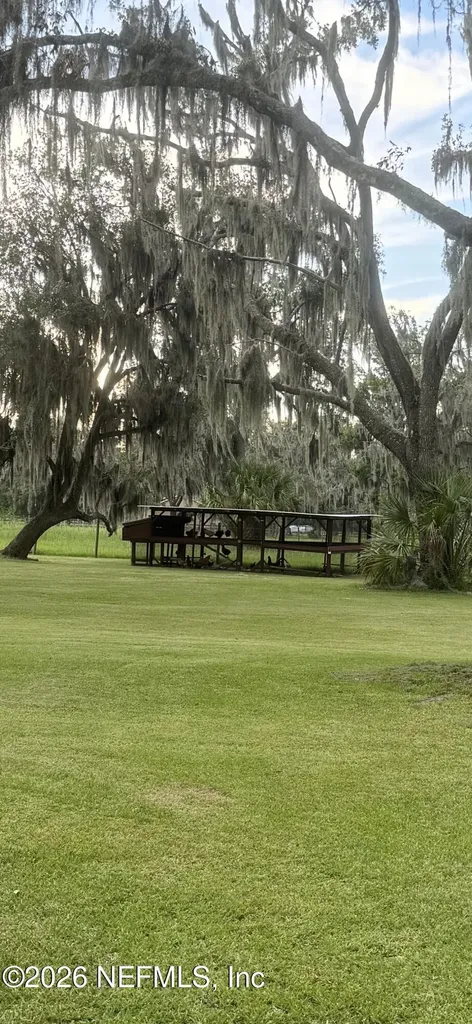 8995 Barrel Factory Road Hastings FL 32145