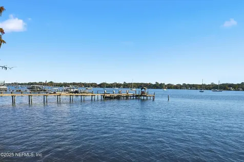 14566 Longview Drive S Jacksonville FL 32223